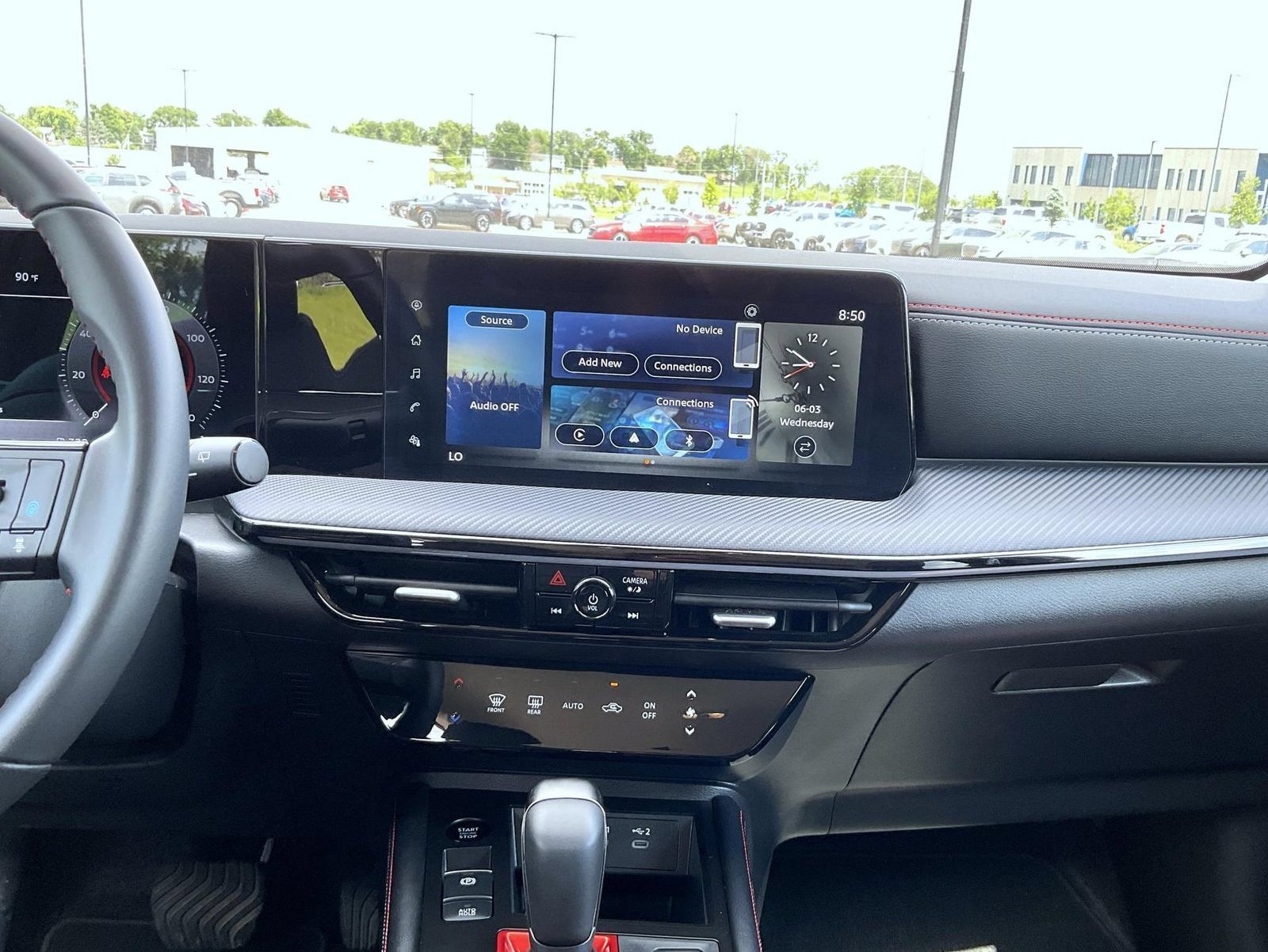 Certified 2025 Nissan Kicks SR AWD/4WD image 13