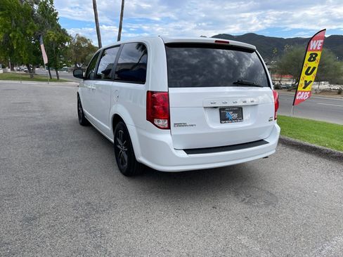 Used 2018 Dodge Grand Caravan GT FWD image 7