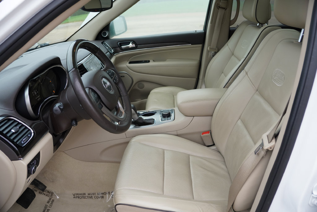 Certified 2021 Jeep Grand Cherokee Overland AWD/4WD image 15