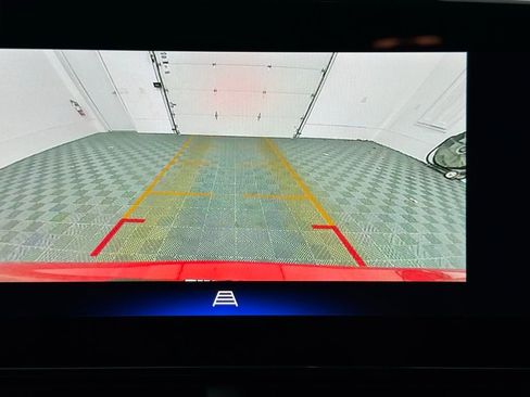 Used 2024 Chevrolet Trax RS w/ Driver Confidence Package image 4