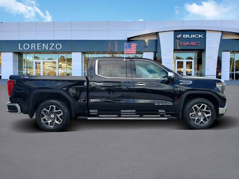 Used 2024 GMC Sierra 1500 SLT w/ SLT Premium Plus Package image 4
