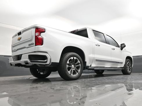Used 2024 Chevrolet Silverado 1500 High Country w/ Technology Package RWD image 24