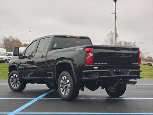 New 2026 Chevrolet Silverado 2500 Custom w/ Custom Convenience Package image 8