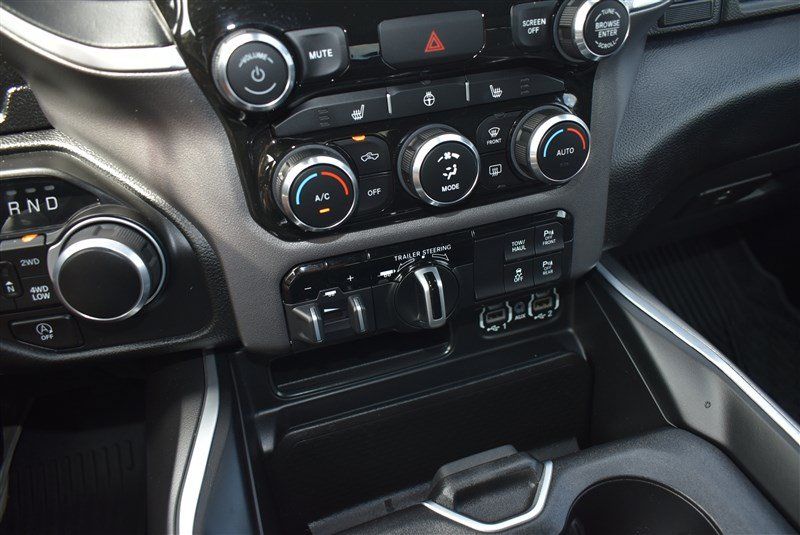 Used 2022 RAM 1500 Big Horn AWD/4WD image 22
