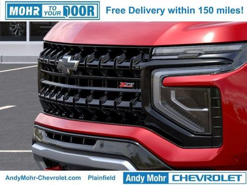New 2026 Chevrolet Suburban Z71 w/ Comfort Package AWD/4WD image 17