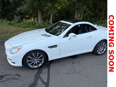 Used 2016 Mercedes-Benz SLK 300 image 7