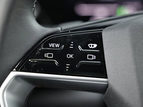 New 2025 Audi Q5 Premium Plus image 33