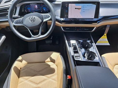New 2026 Volkswagen Atlas Cross Sport SE FWD image 19