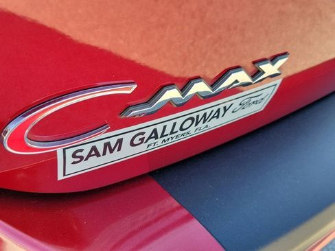 Used 2014 Ford C-MAX SEL w/ Exterior Protection Package image 10