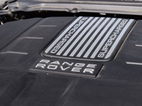 Used 2014 Land Rover Range Rover Supercharged image 12