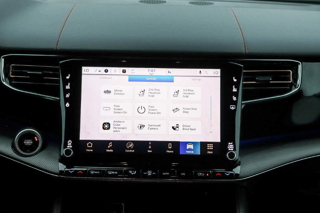 New 2026 Jeep Grand Wagoneer L Summit AWD/4WD image 16