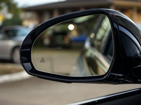 Used 2023 Mercedes-Benz Maybach S 580 Maybach S 580 image 27