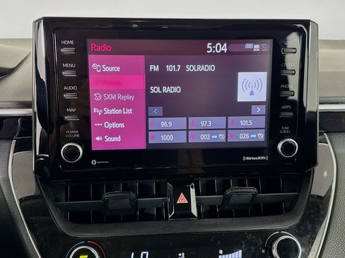 Used 2022 Toyota Corolla LE FWD image 17