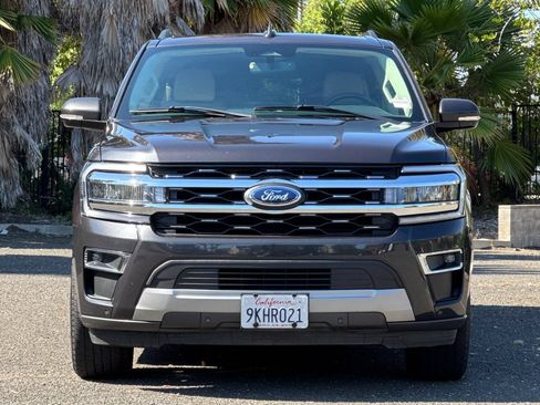 Used 2024 Ford Expedition Max Limited RWD image 9