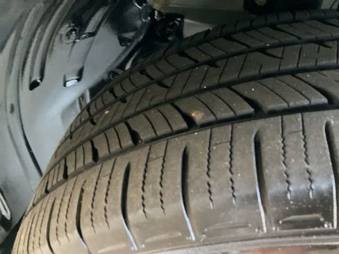 Certified 2025 Honda Pilot EX-L image 28