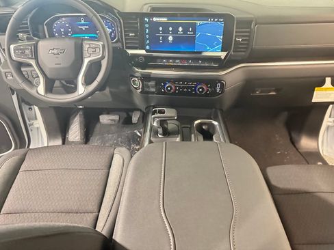 New 2026 Chevrolet Silverado 1500 RST AWD/4WD image 10