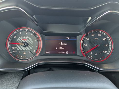 Used 2021 Chevrolet TrailBlazer RS w/ Technology Package image 17