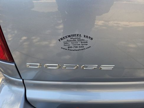 Used 2005 Dodge Grand Caravan SXT w/ Leather Interior Group FWD image 53