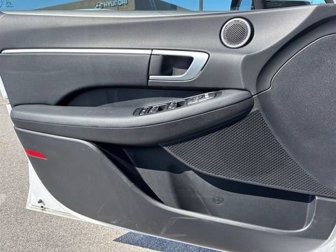 New 2026 Hyundai Sonata SEL FWD image 10