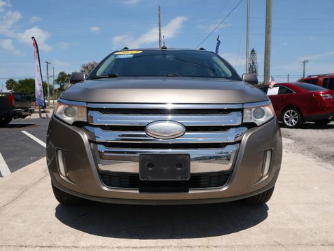 Used 2013 Ford Edge Limited AWD/4WD image 8
