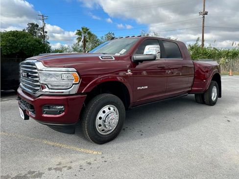 Used 2024 RAM 3500 Laramie w/ Night Edition AWD/4WD image 1