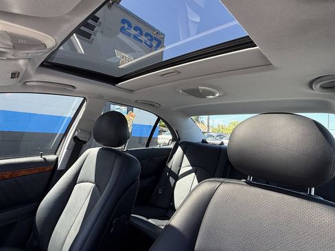 Used 2004 Mercedes-Benz E 320 Sedan image 9