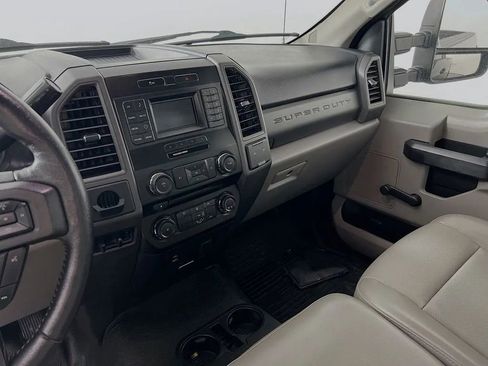 Used 2017 Ford F250 XL RWD image 21