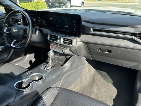Used 2024 Ford Mustang Premium image 16