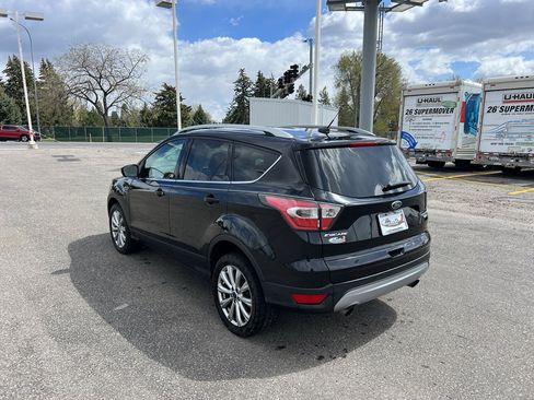 Used 2017 Ford Escape Titanium AWD/4WD image 4