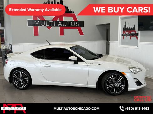 Used 2014 Scion FR-S image 5