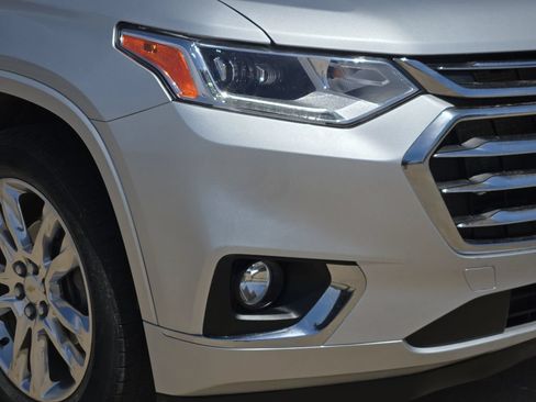 Used 2020 Chevrolet Traverse High Country AWD/4WD image 31