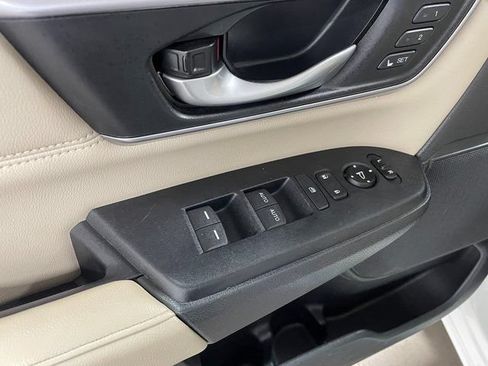 Used 2017 Honda CR-V EX-L image 20