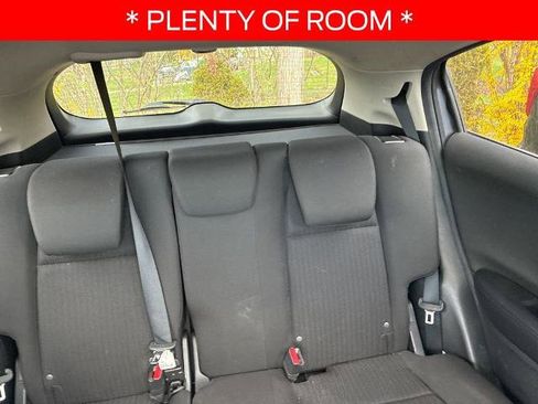 Used 2018 Honda HR-V EX image 8