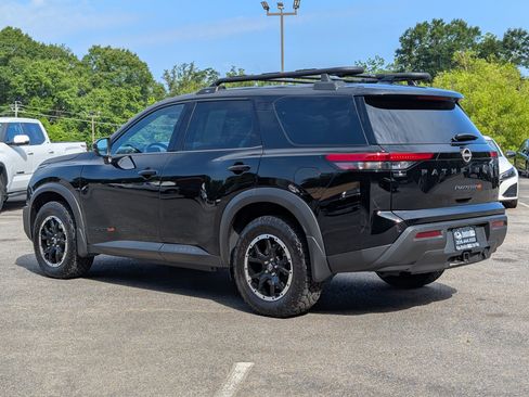 Used 2025 Nissan Pathfinder Rock Creek AWD/4WD image 7