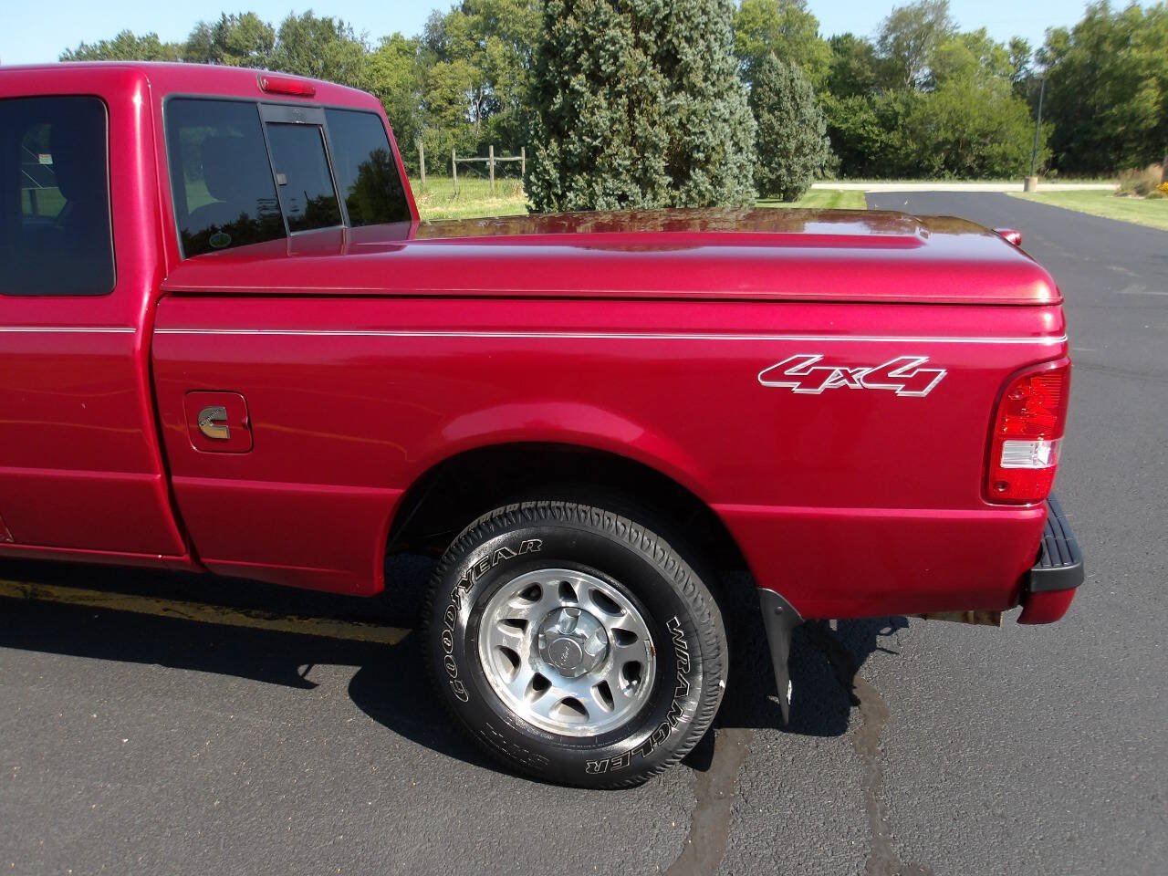 Used 2011 Ford Ranger XLT w/ Payload Pkg 2 AWD/4WD image 32