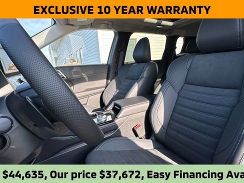 New 2026 Mitsubishi Outlander Trail Edition image 9