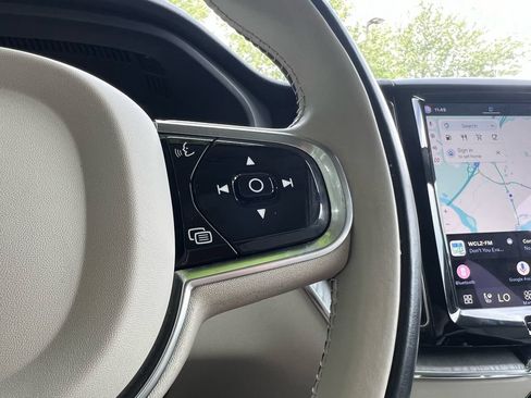 Certified 2023 Volvo XC60 B5 Plus w/ Climate Package AWD/4WD image 13