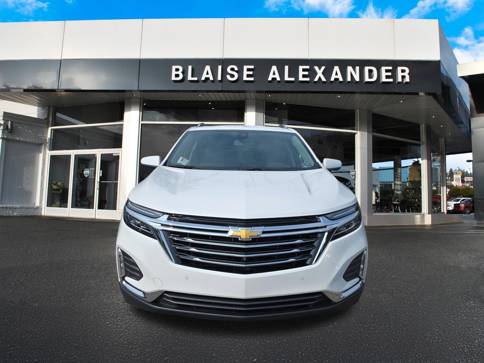 Used 2024 Chevrolet Equinox Premier AWD/4WD image 10