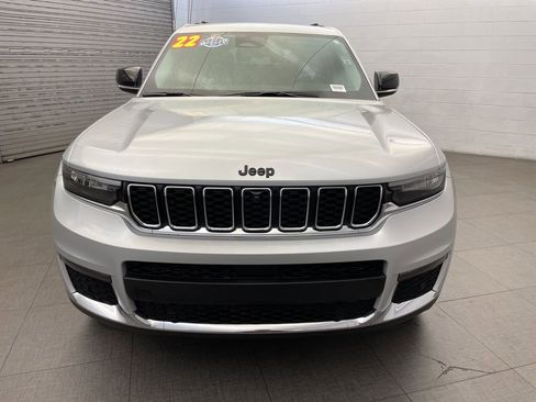 Certified 2022 Jeep Grand Cherokee L Limited w/ Luxury Tech Group II image 9