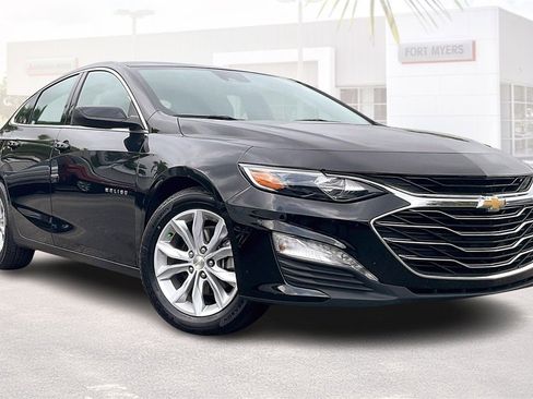 Used 2024 Chevrolet Malibu LT image 1