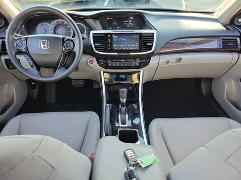 Used 2016 Honda Accord EX-L image 29