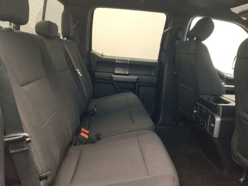 Used 2018 Ford F150 XLT w/ Equipment Group 302A Luxury image 19