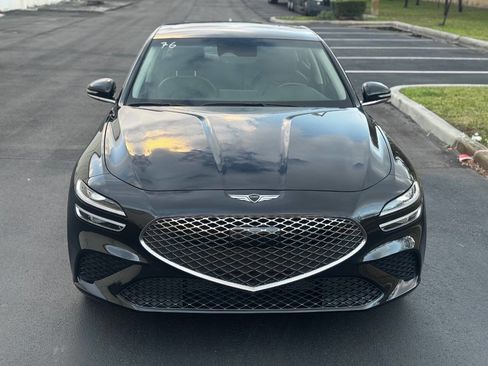 Used 2025 Genesis G70 2.5T image 38