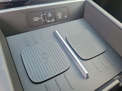 New 2025 Hyundai Santa Fe XRT image 34