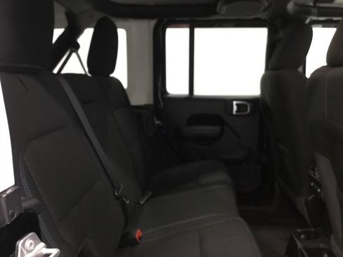 Used 2021 Jeep Wrangler Unlimited Sport AWD/4WD image 17