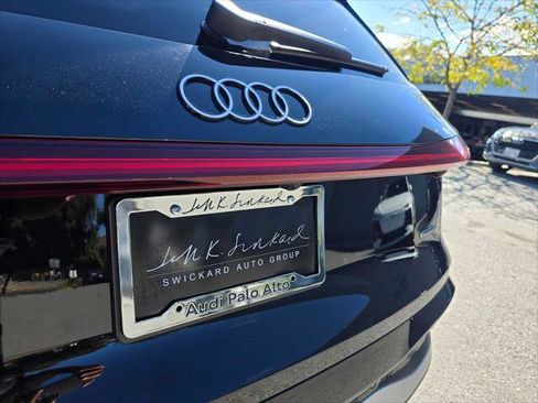 New 2025 Audi Q5 Prestige image 16