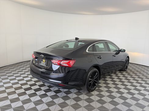 Used 2024 Chevrolet Malibu LT w/ Midnight Edition FWD image 10