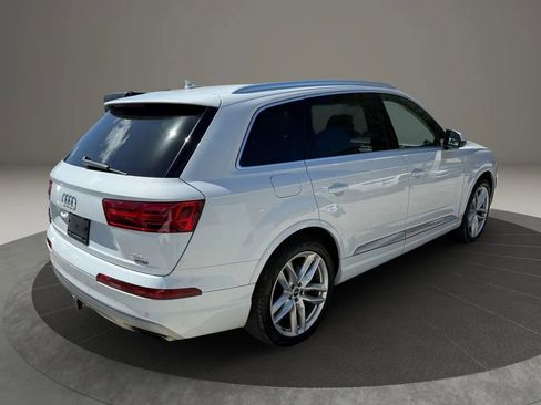 Used 2018 Audi Q7 3.0T Prestige AWD/4WD image 5