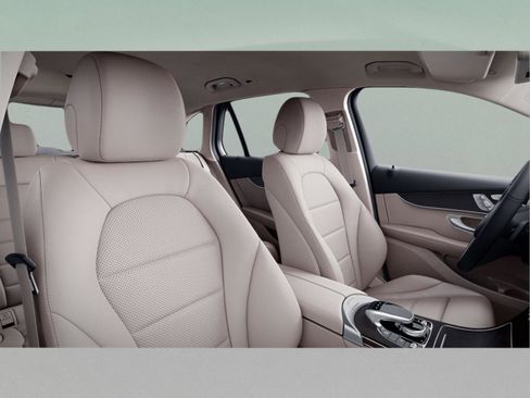 Used 2018 Mercedes-Benz GLC 300 4MATIC image 41