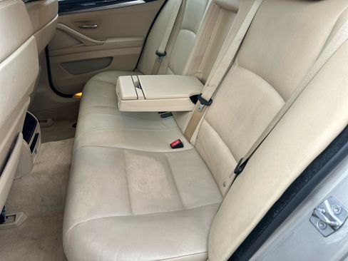 Used 2011 BMW 528i Sedan image 10